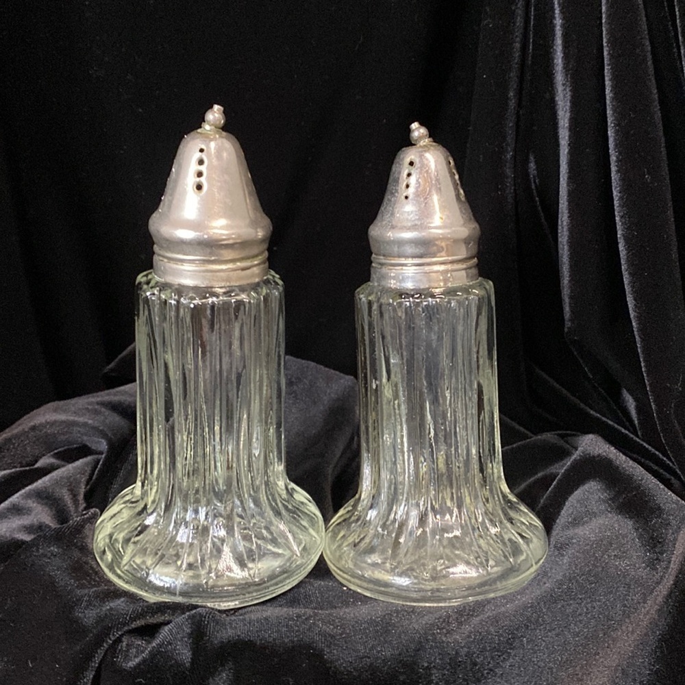 Vintage fluted salt & pepper w silver lids crystal